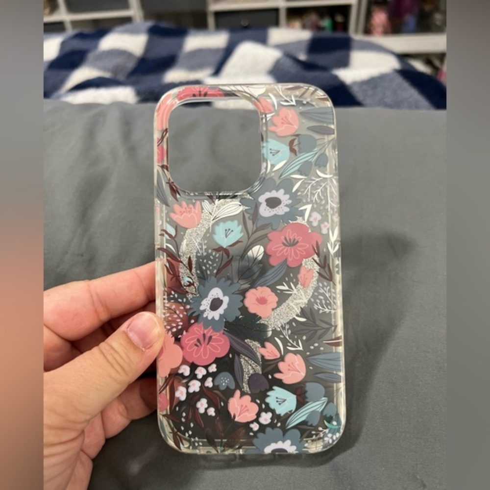 iPhone 14 Pro phone case MVMT floral